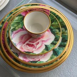 A set of 12 plates
