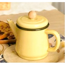 Turkish teapot measuring 550 ml
